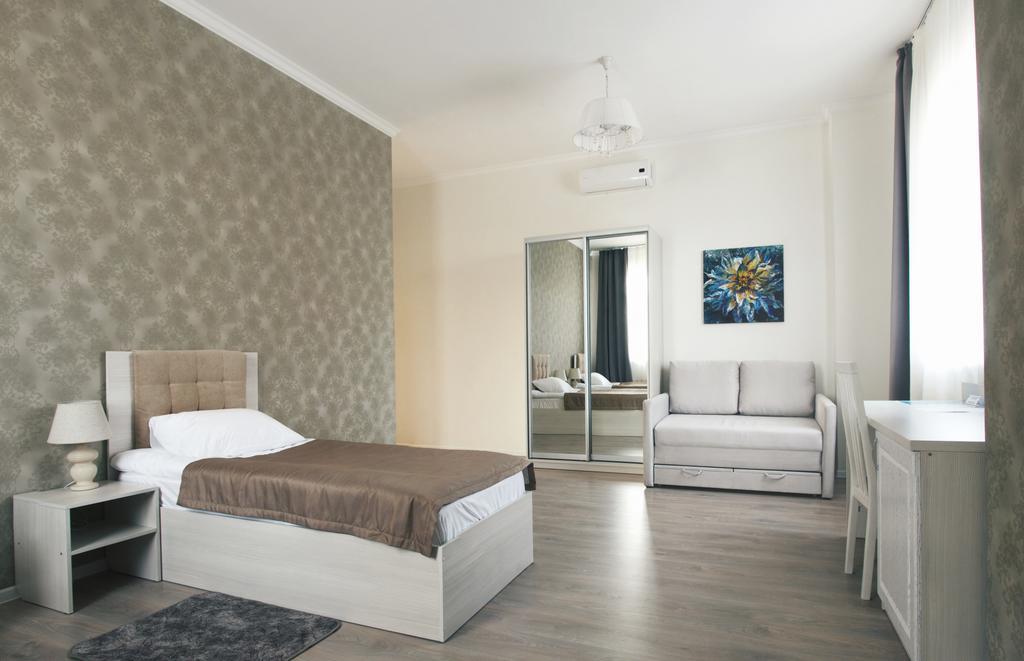 Sovskiye Prudy Hotel Kyjev Exteriér fotografie