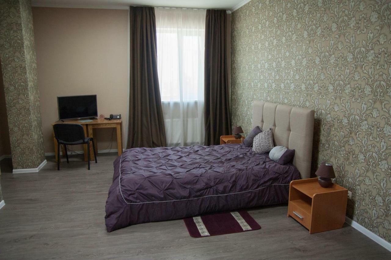 Sovskiye Prudy Hotel Kyjev Exteriér fotografie