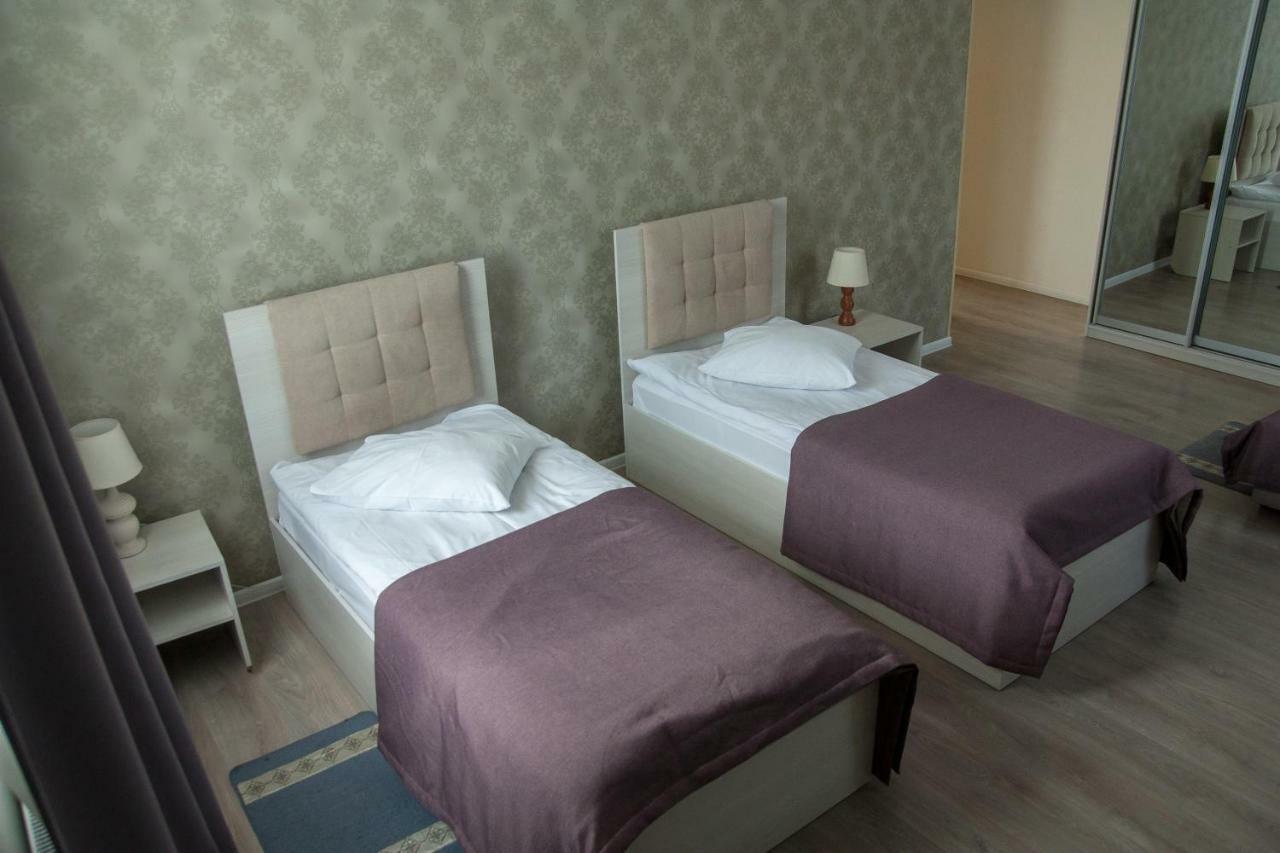 Sovskiye Prudy Hotel Kyjev Exteriér fotografie